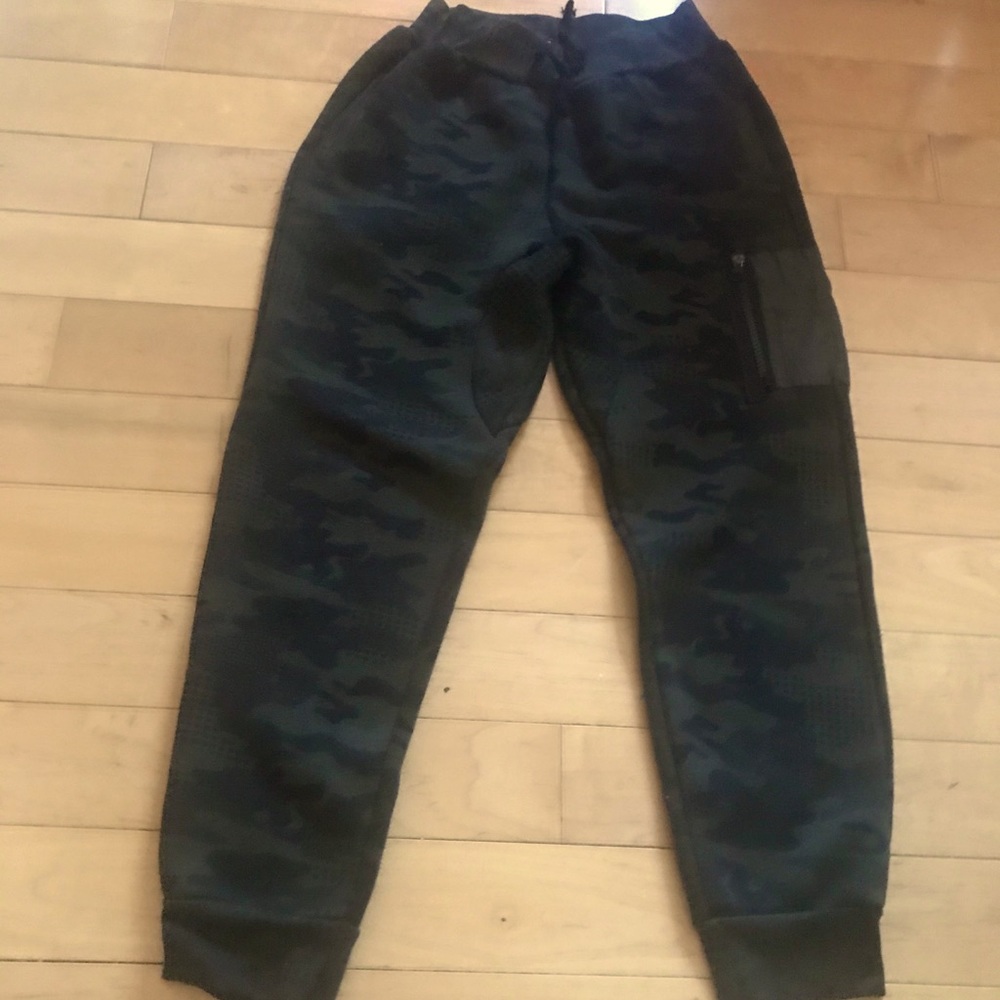 Boys camouflage sweatpants
